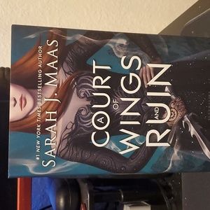 Hardcover A Court of Wings and Ruin by Sarah J. Maas